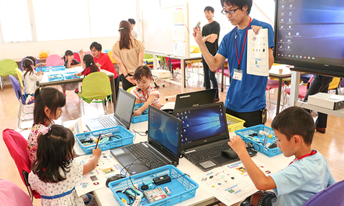 新潟県長岡市ロボットみんなのプログラミング教室